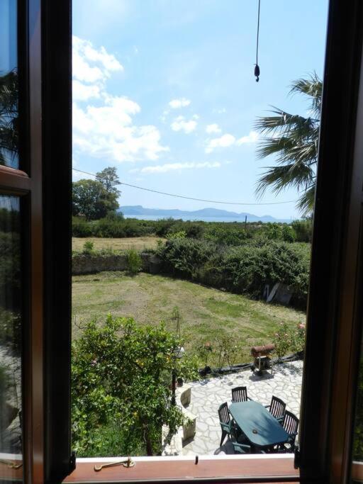 شقة La Casa Di Ercole Across Bay Of Nafplio. Míloi المظهر الخارجي الصورة